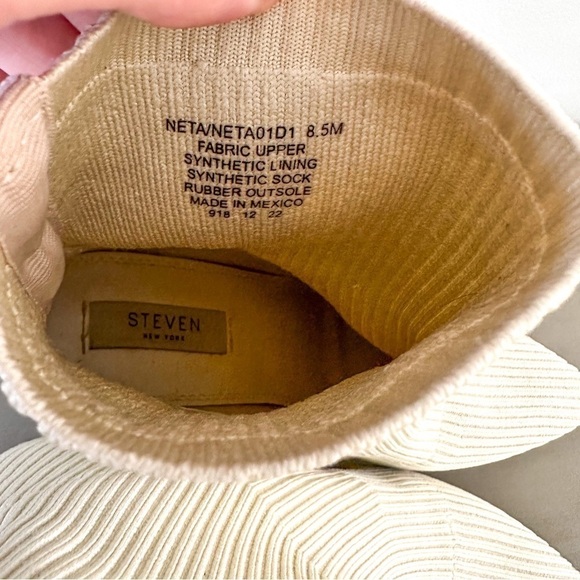 Steven New York Cream Ribbed Neta Stacked-Heel Sock Booties sz 8.5 - Picture 6 of 8
